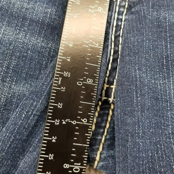 Silver Jeans Womens 26 Blue Suki Capri Cropped Stretch Fluid Denim *Read* - Picture 5 of 14